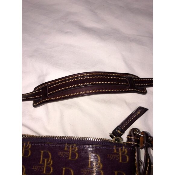 Dooney & Bourke Crossbody Bag Plum Gold DB 1975 Brown Leather Trim Adjustable - Picture 11 of 14